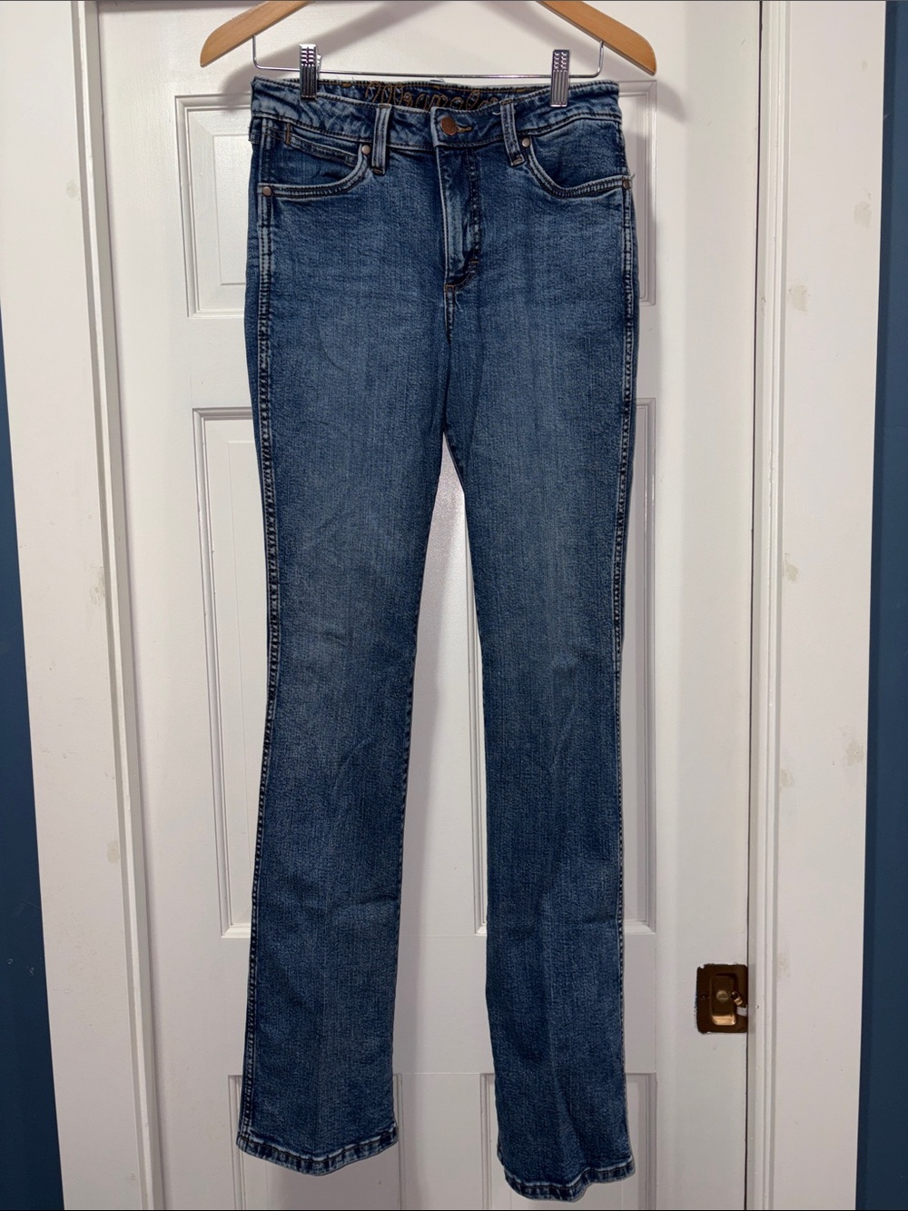 Wrangler High Rise Slim Bootcut Jeans